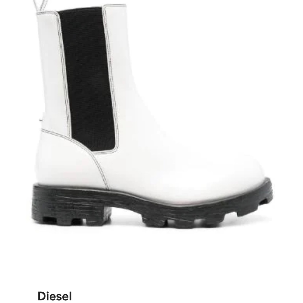 Diesel boots
